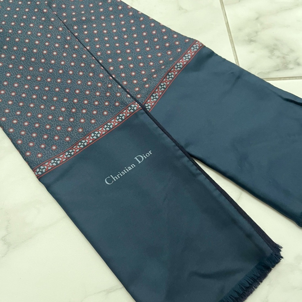 Auth Vintage Christian Dior Blue Silk & Wool Scarf Wrap